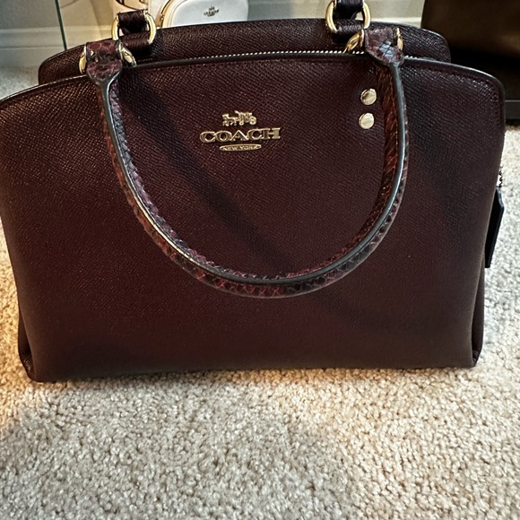 Coach burgundy purse and wallet - Picture 6 of 9